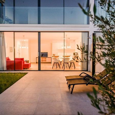 Apartment Flori With Sea View Malinska Exterior foto