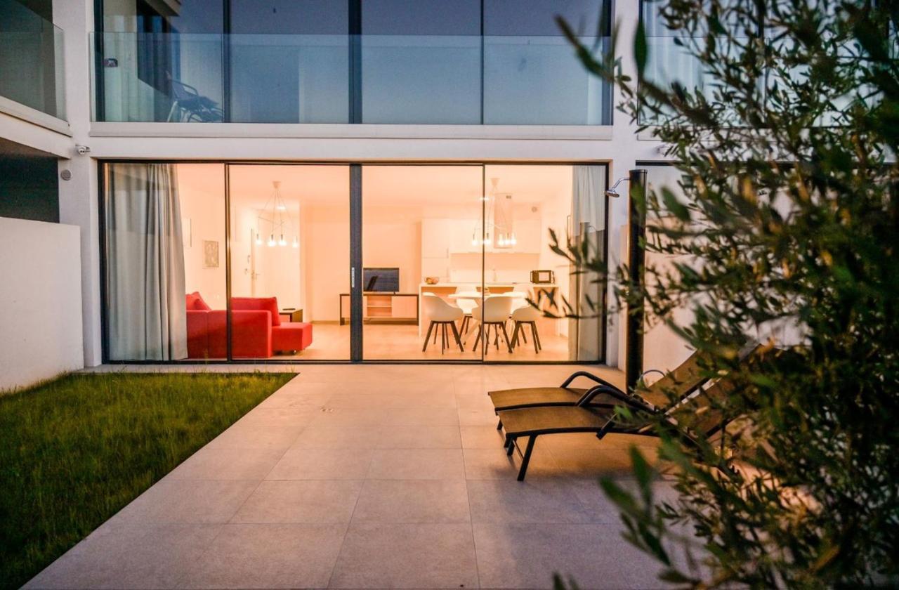 Apartment Flori With Sea View Malinska Exterior foto